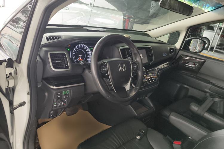 Used Honda Odyssey 2019 2.0L Rui-Zunxiang Edition Driver Seat