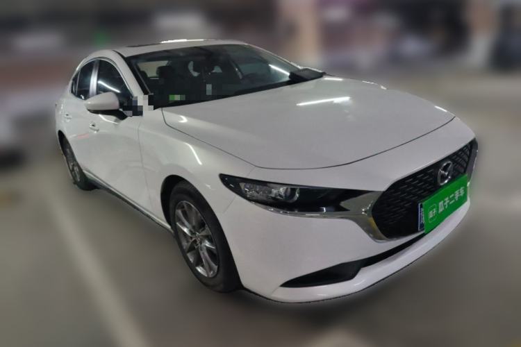 Used Mazda 3 Axela 2020 1.5L Automatic Luxury Version Front Right 45 Deg