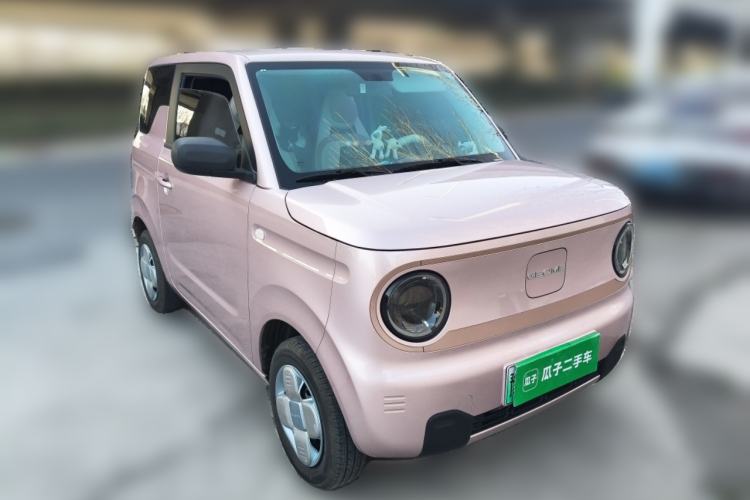 Used Geely Galaxy Panda 2024 Panda Mini 200km Endurance Bear
