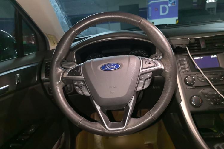 Used Ford Mondeo 2013 1.5L GTDi180 Fashion Edition Steering Wheel
