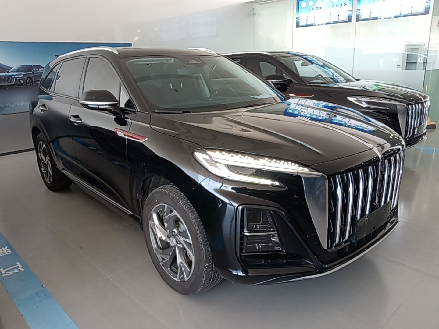 Hongqi HS3 PHEV 2024 PHEV 115km Jingwei Edition — снимка 3