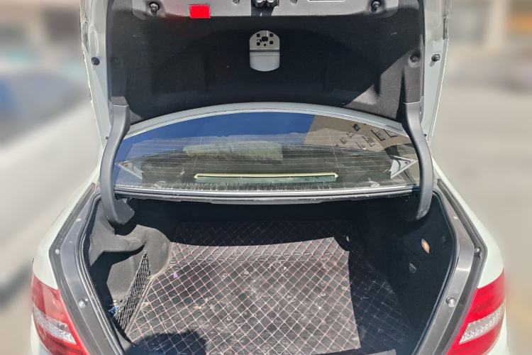 Used Mercedes-Benz C-Class 2011 C 260 CGI Fashion Model