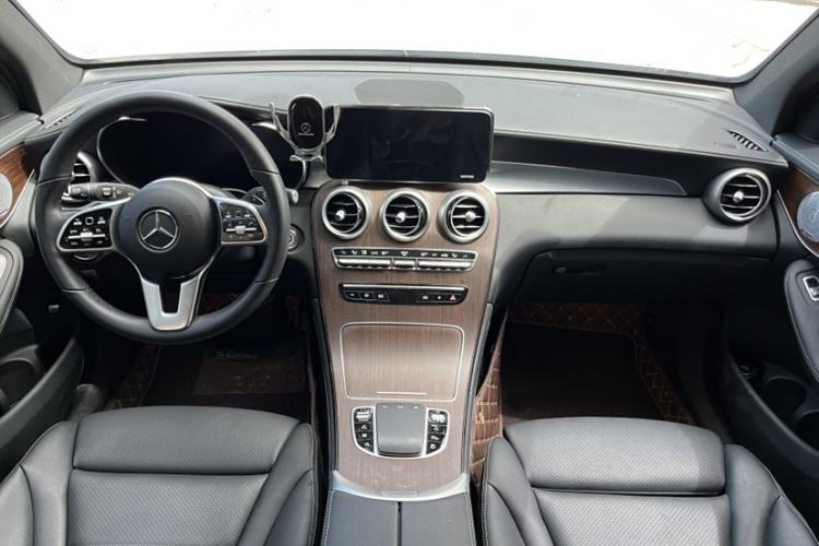 Used Mercedes-Benz GLC 2021 GLC 300 L 4MATIC Dynamic Model