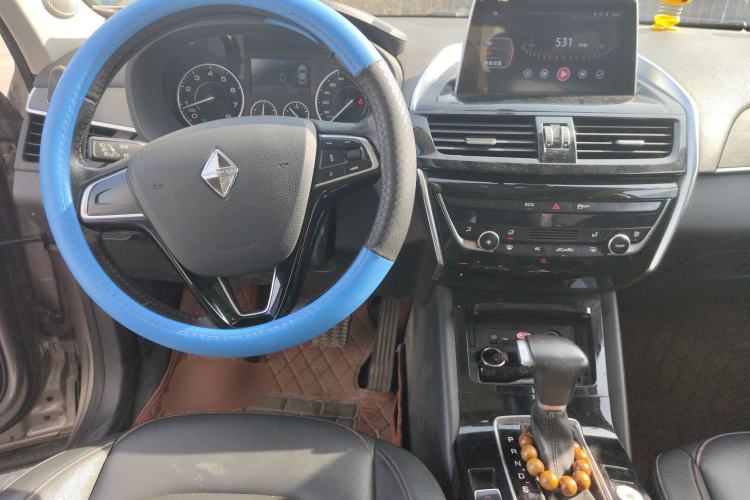 Used BORGWARD BX5 2017 20TGDI Automatic Two-Wheel Drive Pioneer Edition