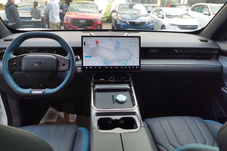 Used JETOUR Shanhai L6 2024 1.5TD DHT MAX