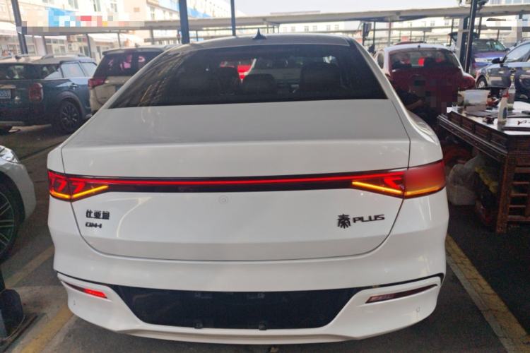 Used BYD Qin PLUS 2024 HONOR Edition DM-i 55KM Leading Model
