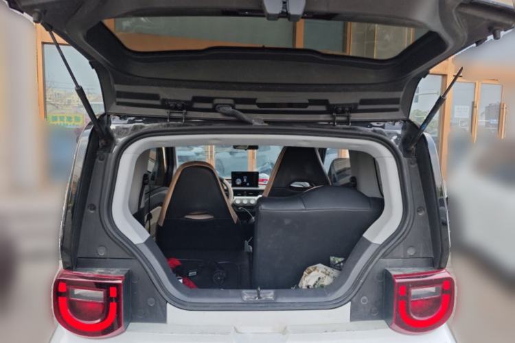 Used Chery QQ Ice Cream 2024 170km Milkshake Trunk