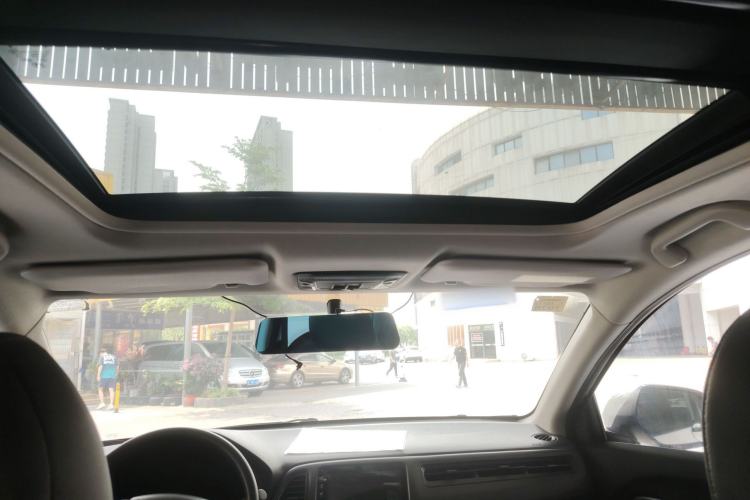 Used Honda Vezel 2016 1.8L CVT Front-Wheel Drive Pioneer Edition Headliner