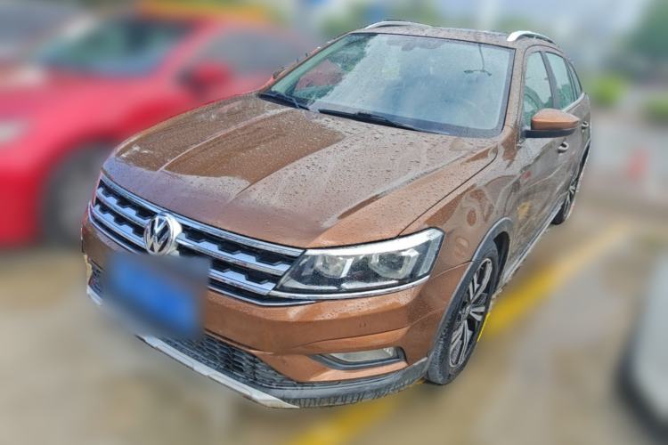 Used Volkswagen Cross Lavida 2017 230TSI DSG Luxury Edition