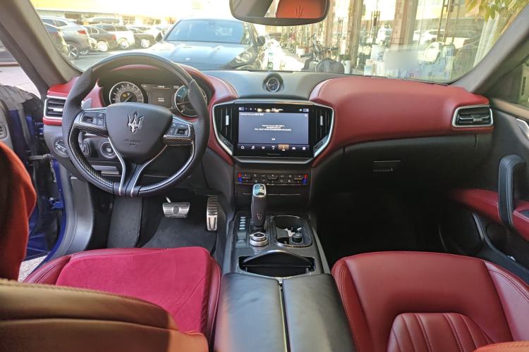 Used Maserati Ghibli 2021 2.0T Sharp Edition
