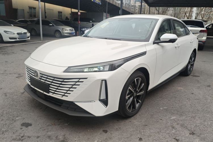 Used Changan Eado 2025 Blue Whale 1.5T 500Bar Prestige Model