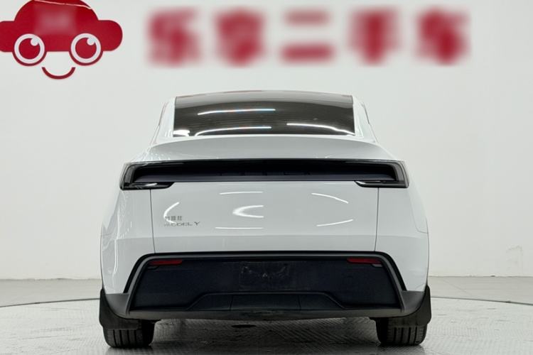 Used Tesla Model Y 2025 Rear-Wheel-Drive Version
