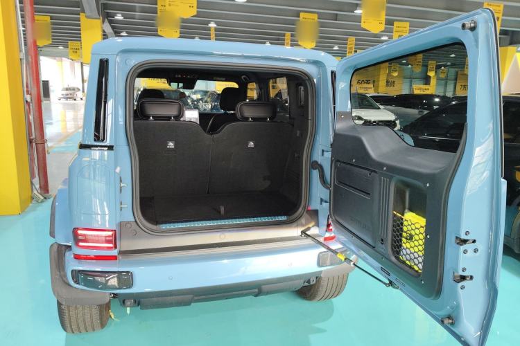 Used iCAR V23 2025 401 Two-Wheel Drive Intelligent Driving Version
