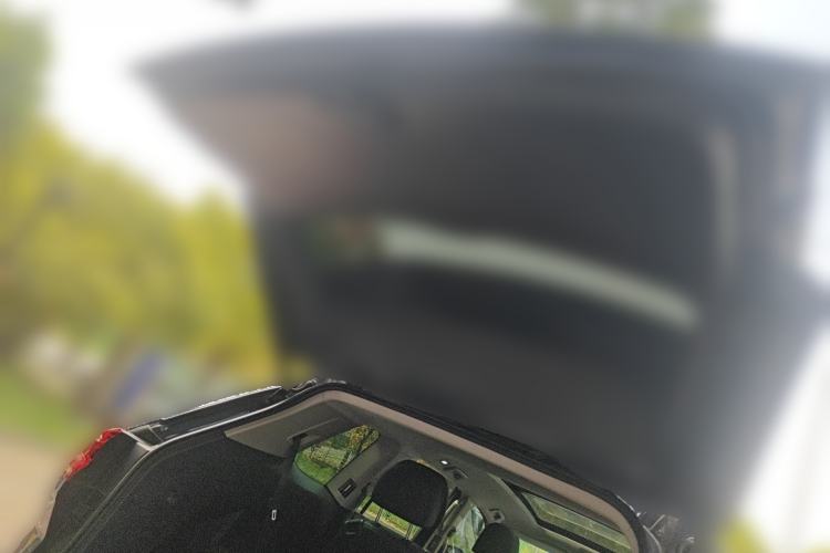 Used Volkswagen Talagon 2021 330TSI Two-Wheel-Drive Luxury Edition – Scenic Version Trunk