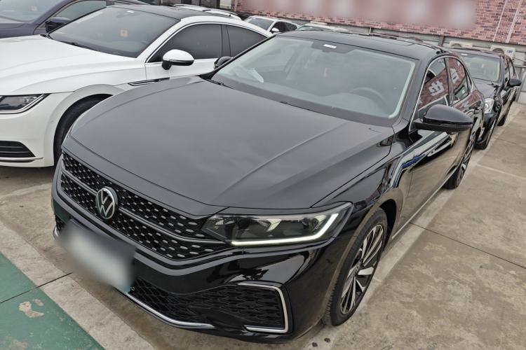 Used Volkswagen Passat 2023 330TSI Starry Elite Edition