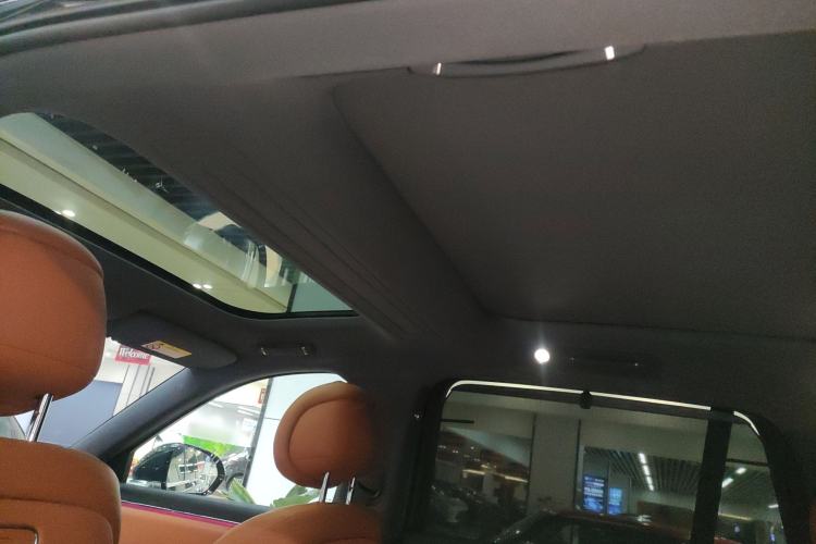 Used Hima AITO M8 2025 Extended-Range Ultra Version 53.4 kWh 6-Seater Edition Headliner