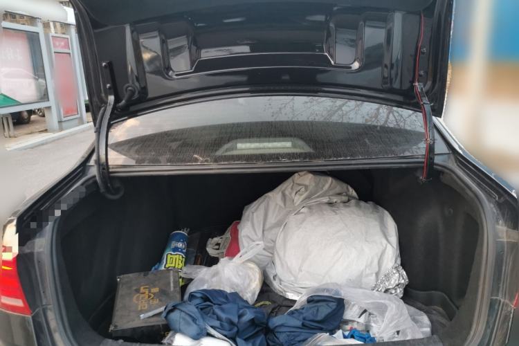 Used Volkswagen Lavida 2017 1.6L Manual Fashion Edition
