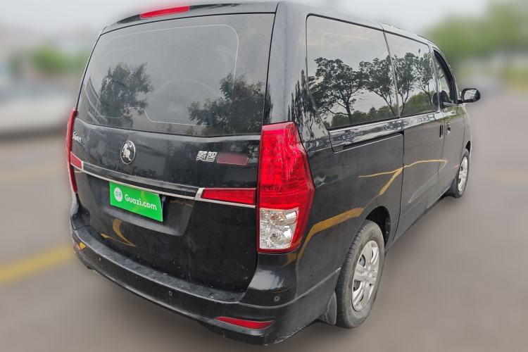 Used FORTHING Lingzhi PLUS 2023 2.0L Manual Comfort Version CNG 7-Seater