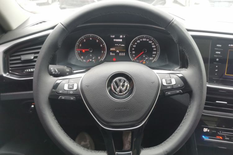 Used Volkswagen Tayron 2020 330TSI Two-Wheel Drive Luxury Smart Connectivity Version