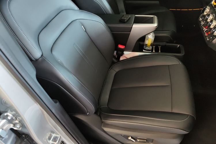 Used iCAR V23 2025 401 Two-Wheel Drive Intelligent Driving Version