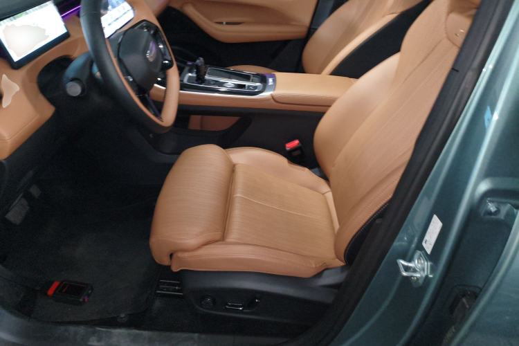 Used Geely Auto FX11 2025 4th Generation 1.5TD DCT Jinxiu
