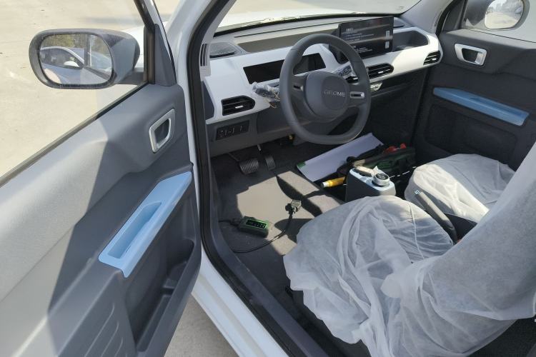 Used Geely Galaxy Panda 2024 Panda Mini 200km Endurance Bear