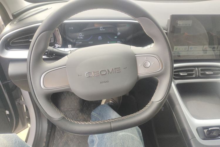 Used Geely Galaxy Geome 2025 310km Youth Edition Steering Wheel