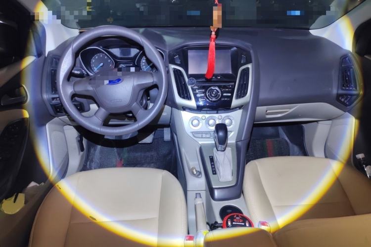 Used Ford Focus 2012 Sedan 1.6L Automatic Comfort Model
