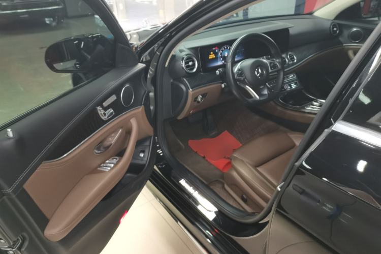 Used Mercedes-Benz E-Class 2018 Facelift E 200 L Sport Edition