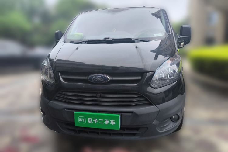 Used Ford Transit 2020 2.0T Diesel Multi-Function Commercial Vehicle Mid-Chassis Low-Roof Design with Dual Rear Doors Emission Standard China V Front