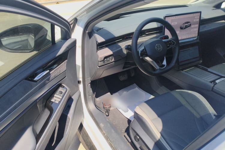 Used Volkswagen ID.7 VIZZION 2024 PRO Model Driver Seat