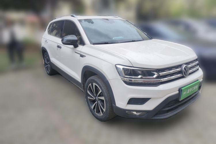 Used Volkswagen Tharu 2020 280TSI Two-Wheel Drive Luxury Plus Version China VI Standard Front Right 45 Deg