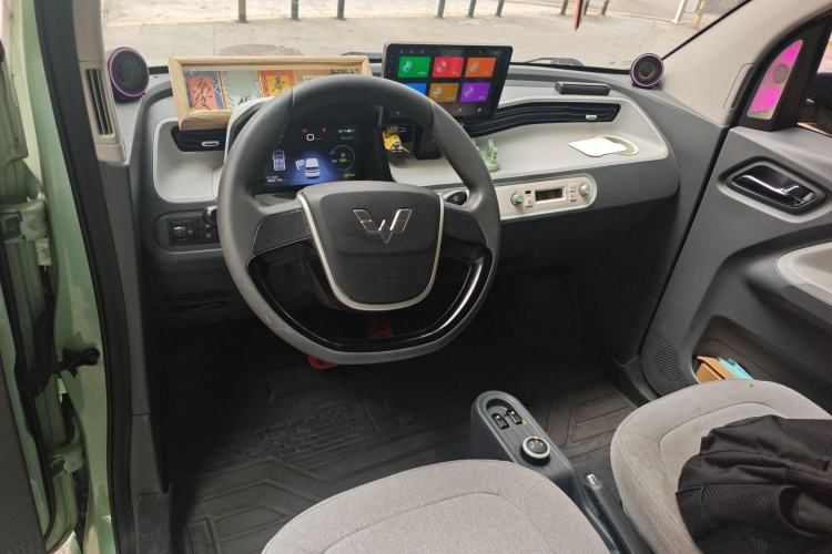 Used Wuling Hongguang MINIEV 2022 Macaron Premium Model – Lithium Iron Phosphate