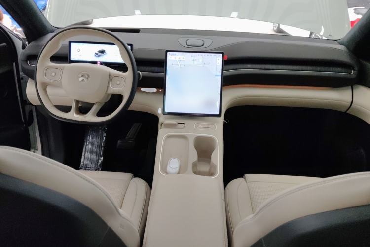 Used Nio ES6 2023 75 kWh
