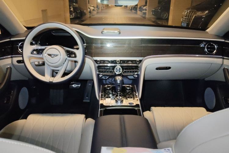 Used Bentley Flying Spur 2021 4.0T V8 Standard Edition
