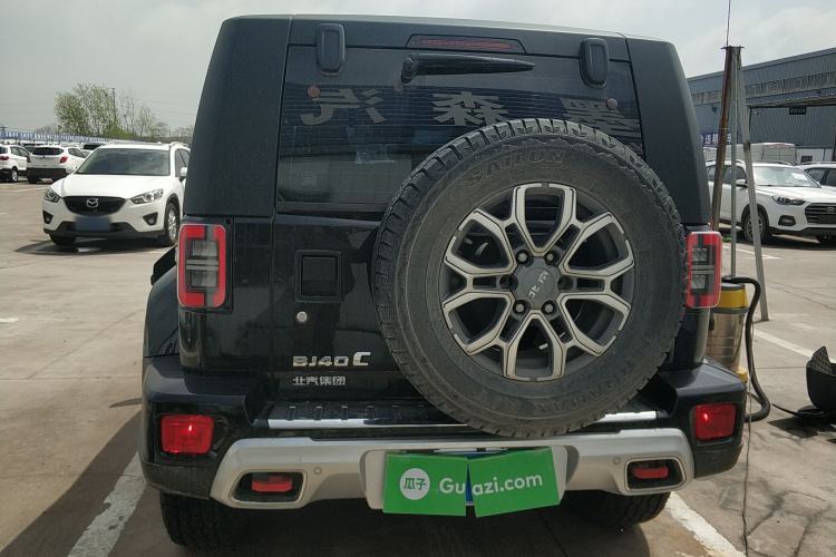 Used BAIC Off-Road BJ40 2023 2.0T Automatic Four-Wheel Drive Urban Hunter Edition Chivalrous Type Rear