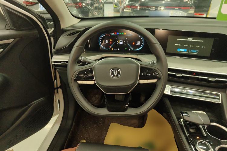 Used Changan Eado 2023 Changan Edition PLUS Blue Whale NE 1.4T GDI DCT Prestige Version