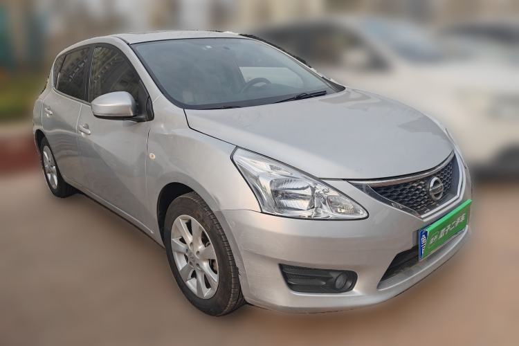 Used Nissan Tiida 2011 1.6L CVT Smart Version
