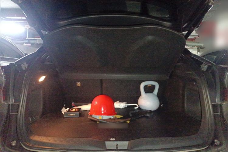 Used Toyota C-HR 2018 2.0L Luxury Sunroof Version China VI Standard