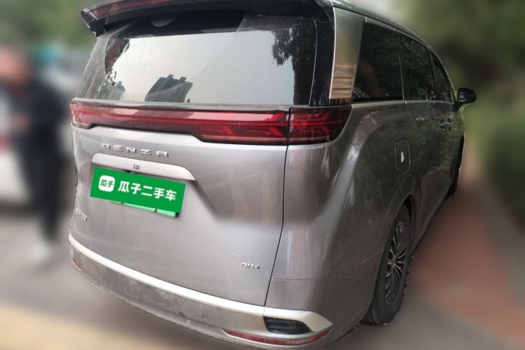 Used Denza D9 2024 DM-i 1050 Luxury Model