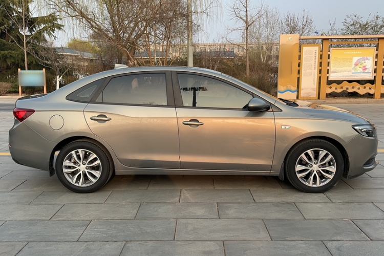 Used Buick GT 2018 18T Automatic Elite Model