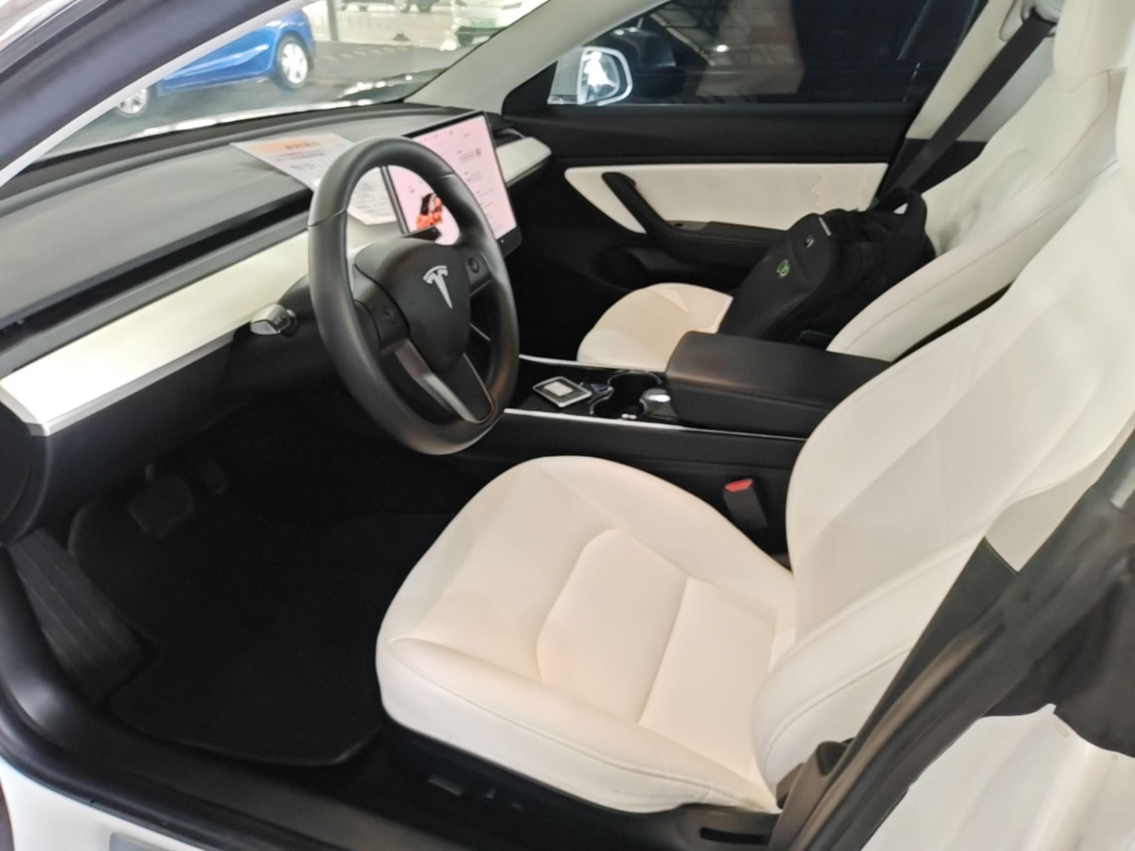 Avant de la voiture