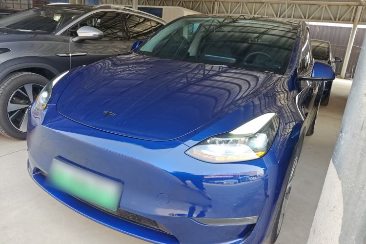 Used Tesla Model Y 2021 Long-Range All-Wheel-Drive Version