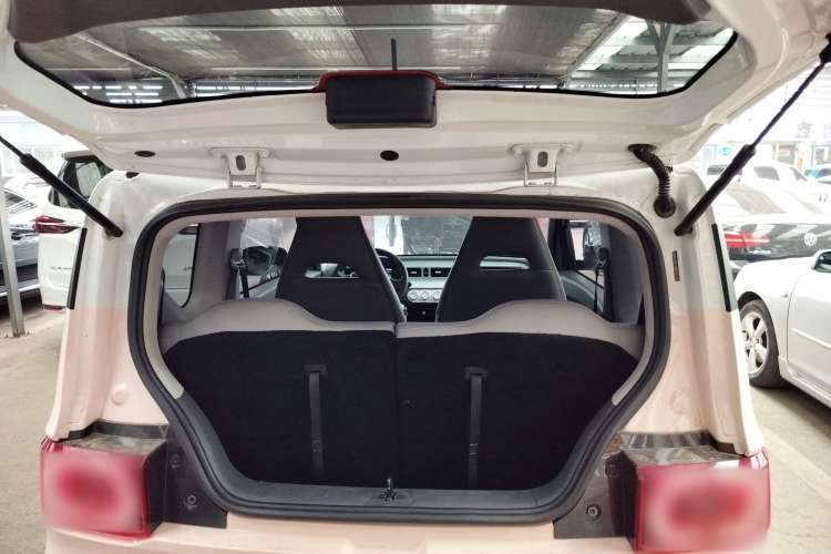 Used Wuling Hongguang MINIEV 2022 Macaron Premium Model – Lithium Iron Phosphate