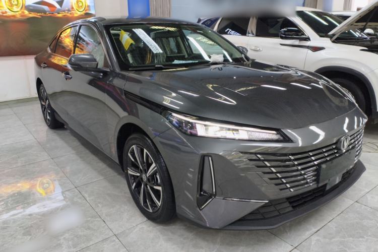 Used Changan Eado 2025 Blue Whale 1.5T 500Bar Prestige Model