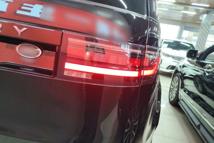 Used Land Rover Discovery 2021 360 PS R-Dynamic S