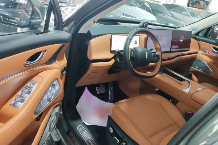 Used Wey Lanshan 2025 Four-Wheel Drive Max
