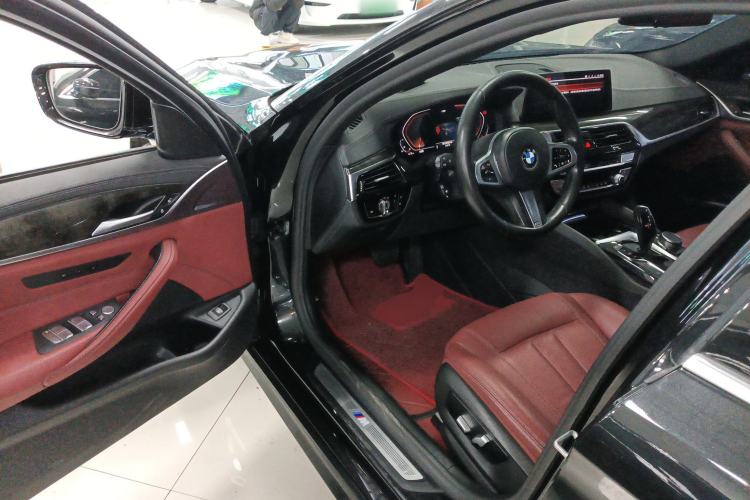 Used BMW 5 Series 2020 530Li Leading Model M Sport Package
