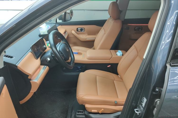 Used Leapmotor C16 2024 Range-Extended 200 Luxury Edition Left Front Seat