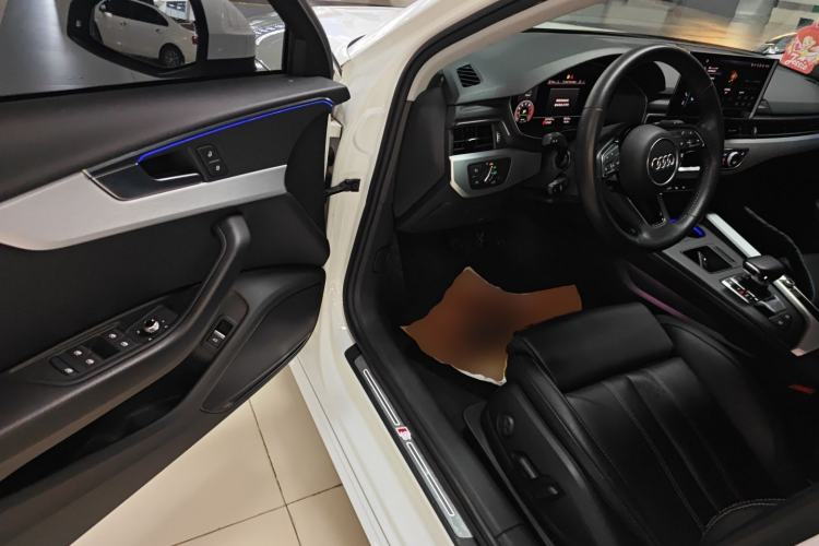 Used Audi A4L 2020 40 TFSI Luxury Dynamic Model
